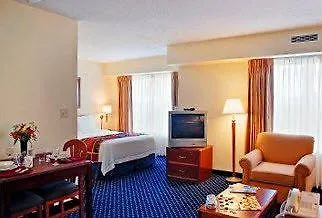 By Marriott Chicago O'hare