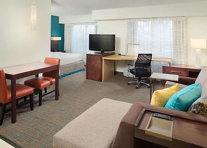 By Marriott Chicago O'hare Hotel