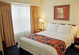 Hotel By Marriott Chicago O'hare Rosemont